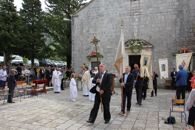 1005 Gospa Delorita 05