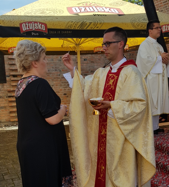 Mlada don josip 16
