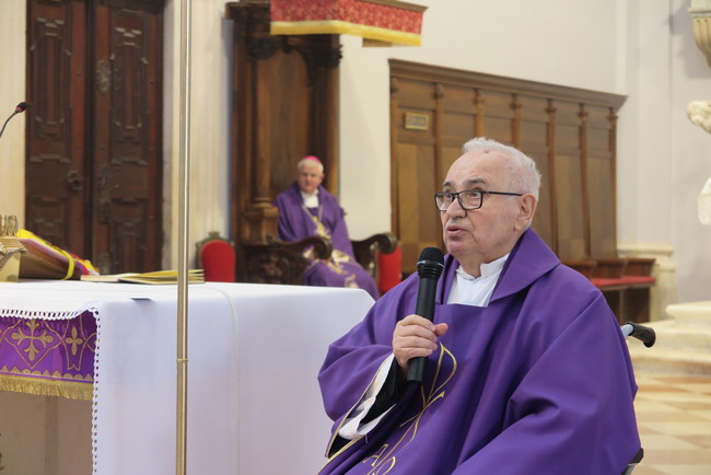 Preuzimanje sluzbe 12